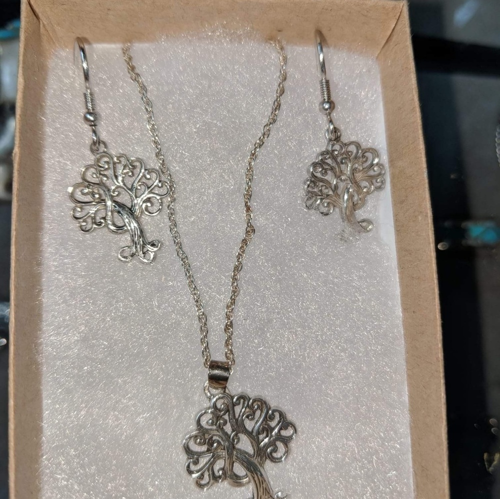 Sterling Tree of Life earrings and pendant set